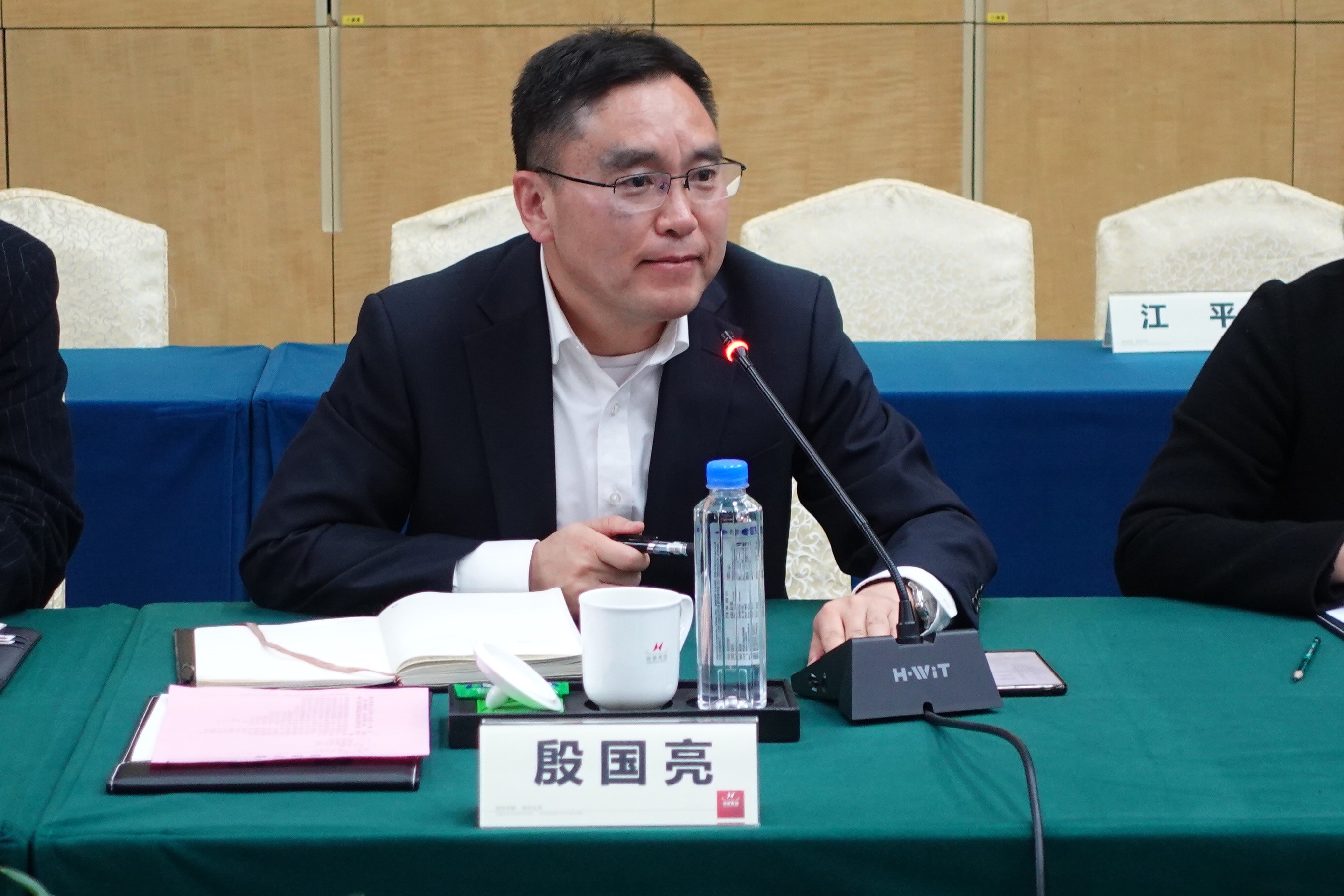 西交大高端裝備研究院蒞臨亨通參觀交流——智改數轉,同享共筑(圖4) 西交大高端裝備研究院蒞臨亨通參觀交流——智改數轉,同享共筑(圖4)